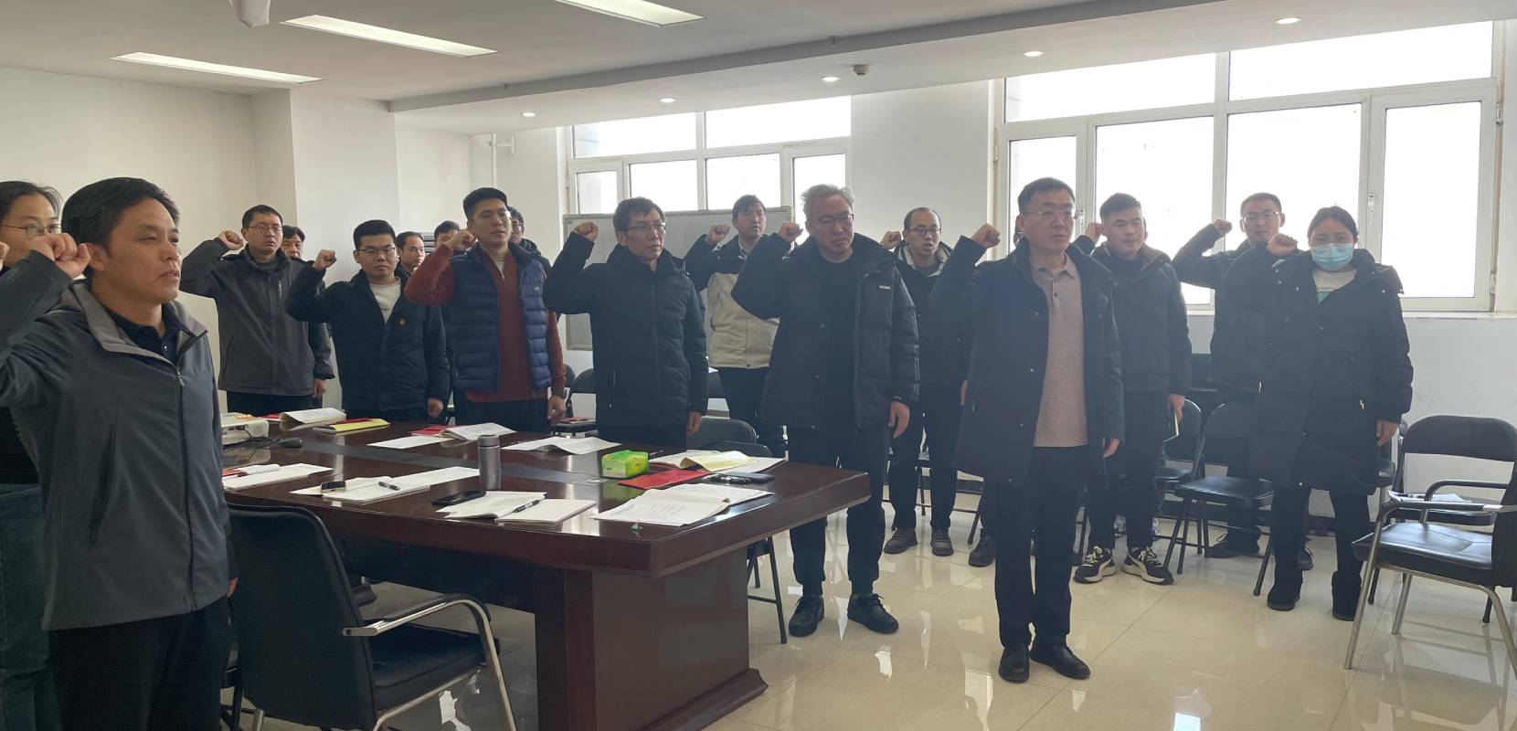 中浩科技黨支部召開2025年第一次全體黨員大會暨安全生產(chǎn)會議
